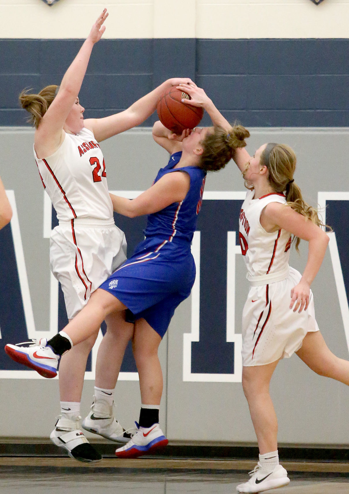 021718-Regional-Basketball-009